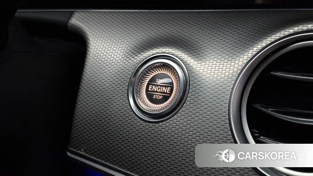 Mercedes-Benz E-Class W213 id 3912020 из Кореи 7