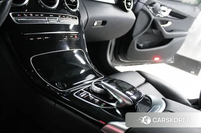 Mercedes-Benz C-Class W205 id 3504801 из Кореи 7