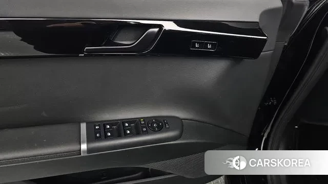 Hyundai Grandeur (GN7) id 3596481 из Кореи 7