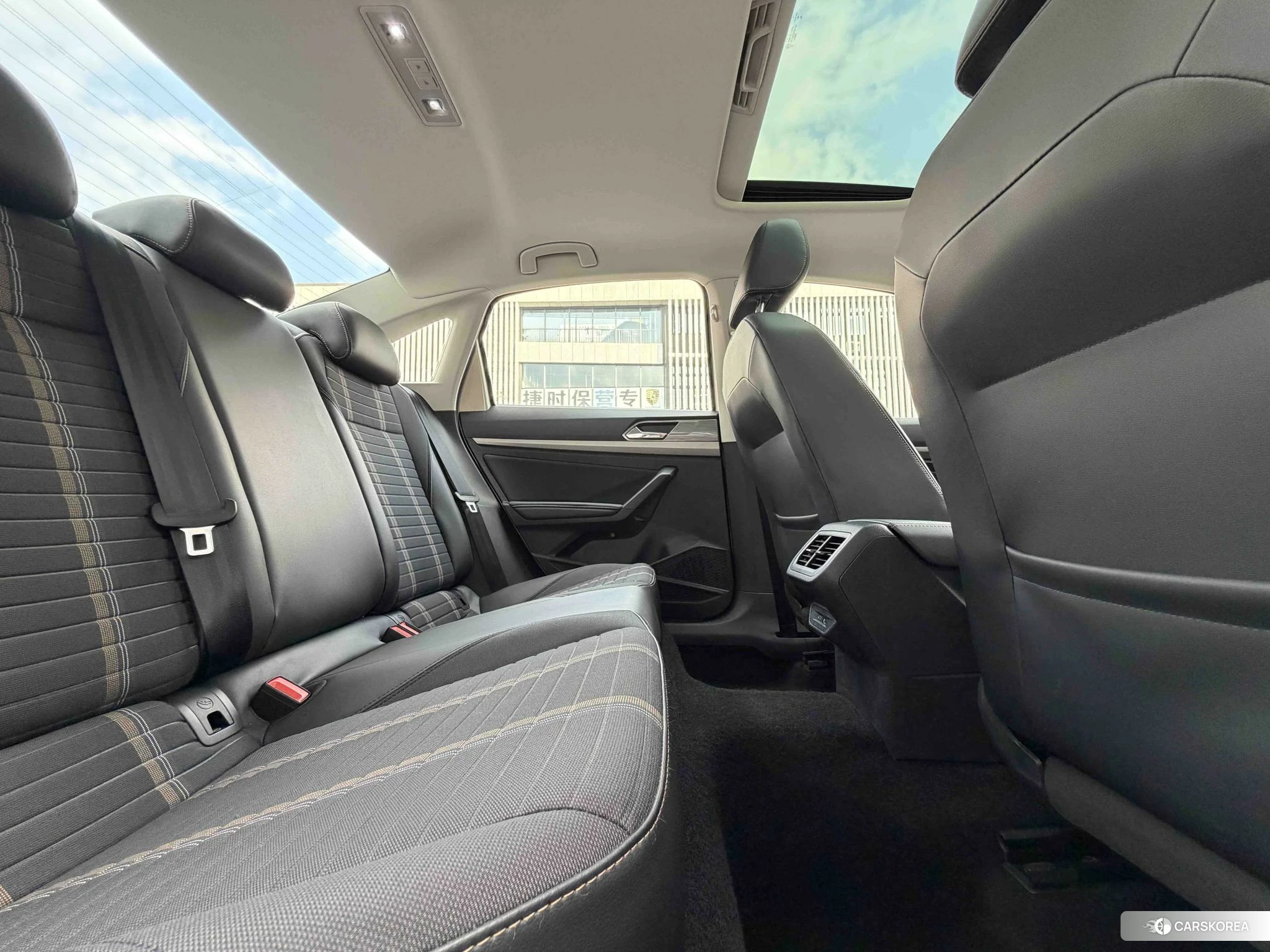 Volkswagen Lavida id 4510606 из Китая 7