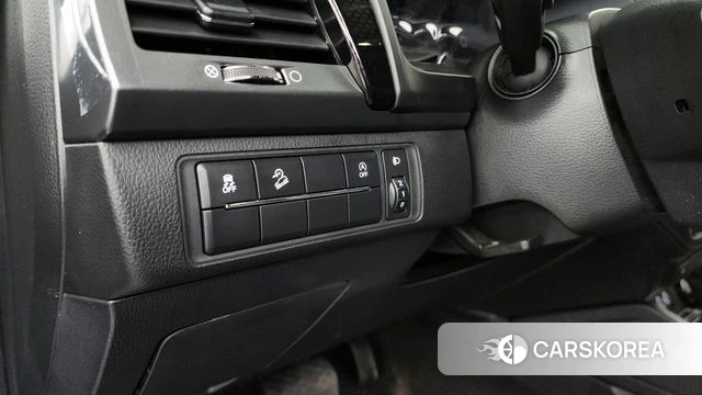 Ssangyong The New Rexton Sports Cannes id 4360948 из Кореи 7