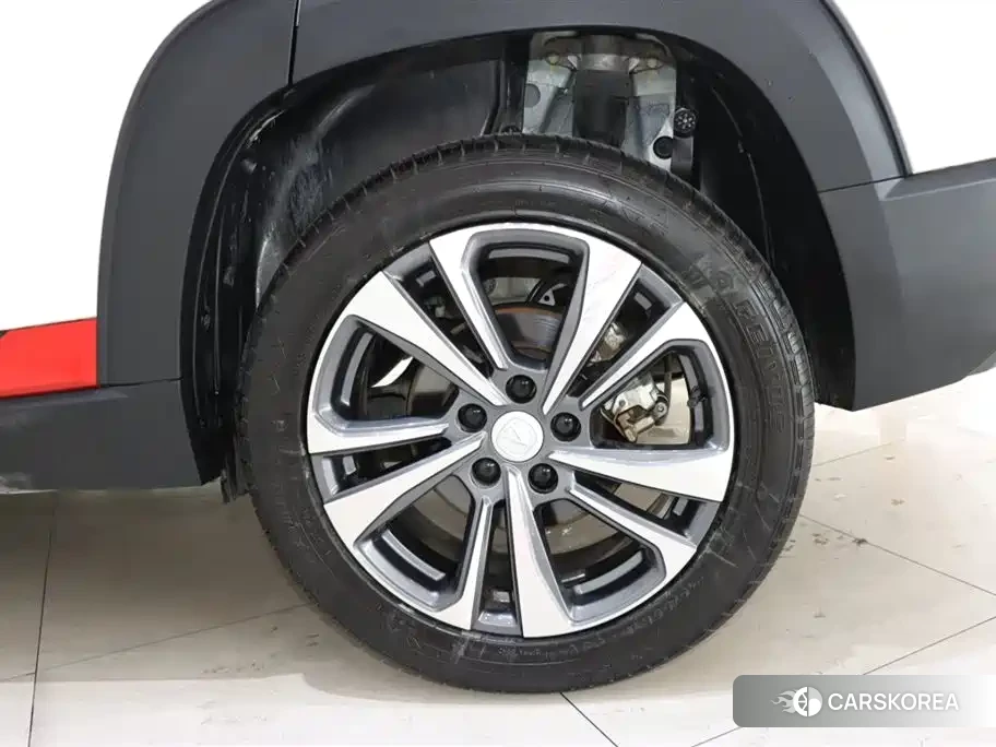 Chang'an Changan CS35PLUS id 4515331 из Китая 7