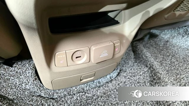 Kia The New Carnival id 4403391 из Кореи 7