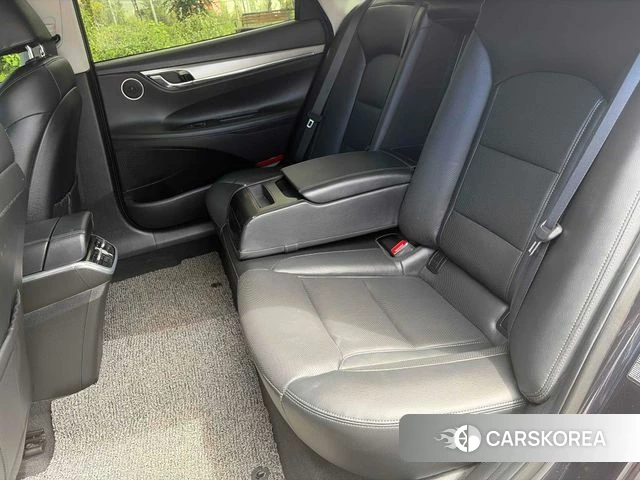 Hyundai The New Grandeur IG Hybrid id 4764290 из Кореи 7