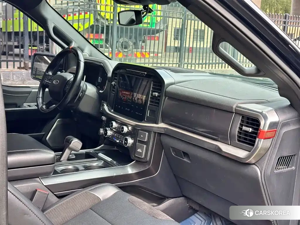 Ford F-150 Raptor id 4576829 из Китая 7