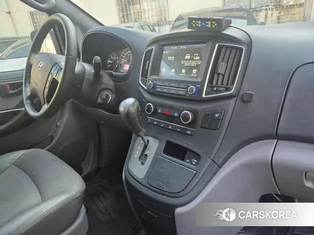 Hyundai The New Grand Starex id 3407568 из Кореи 7