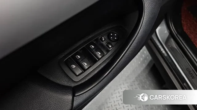 BMW X1 (F48) id 3408018 из Кореи 7