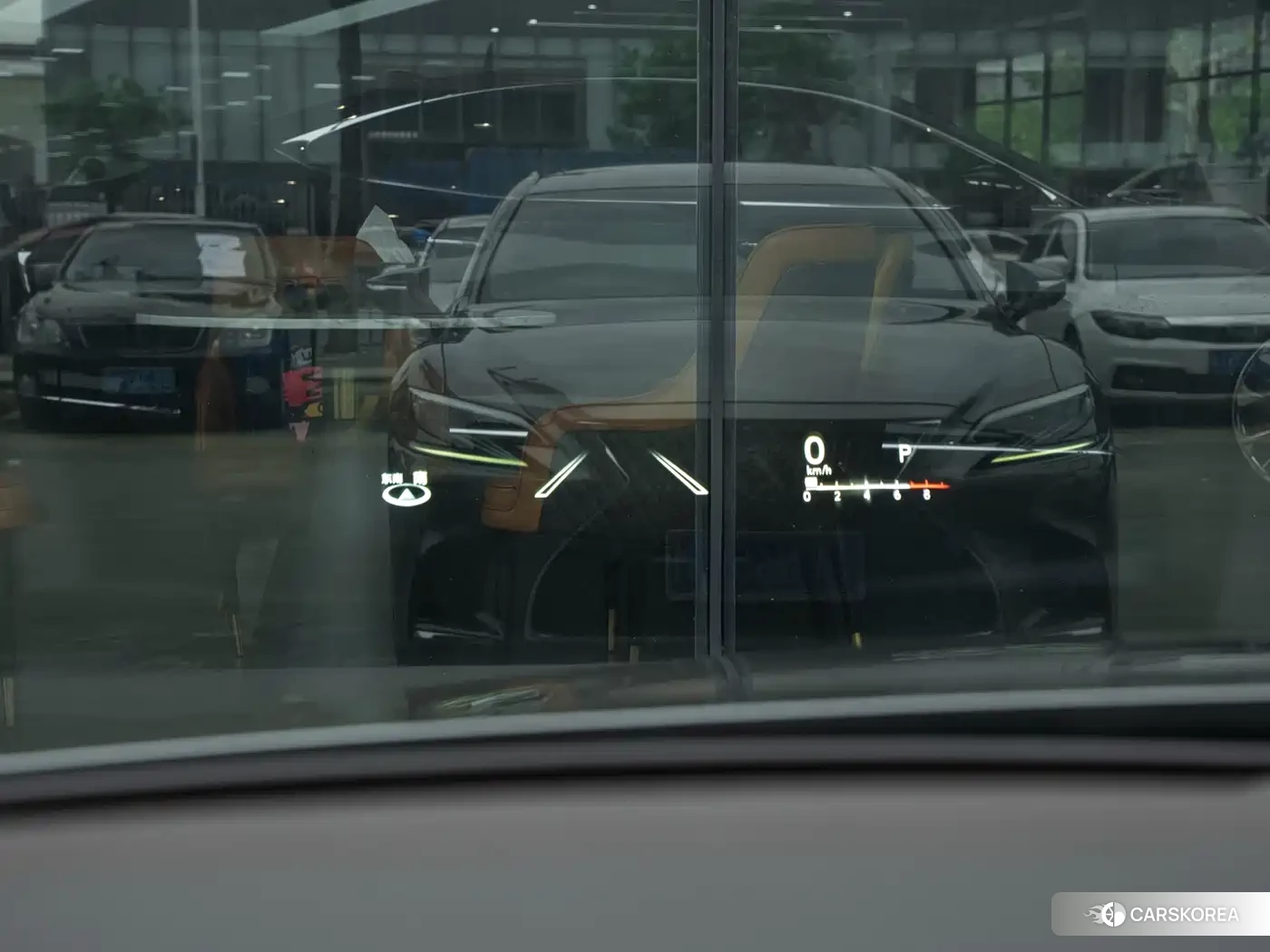 Lexus LS id 4553721 из Китая 7