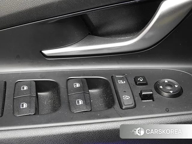 Hyundai Avante (CN7) id 3469167 из Кореи 7