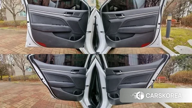 Hyundai Avante AD id 3515369 из Кореи 7