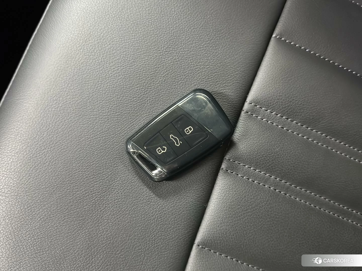 Volkswagen Passat id 4512519 из Китая 7