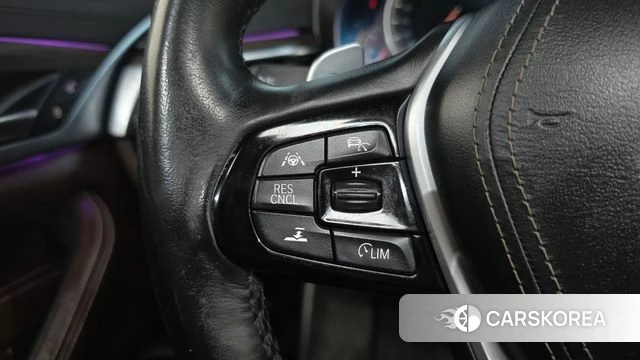 BMW 5 Series (G30) id 4895637 из Кореи 7