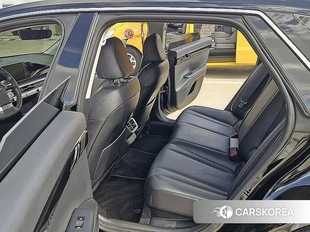 Hyundai Grandeur (GN7) id 3734849 из Кореи 7