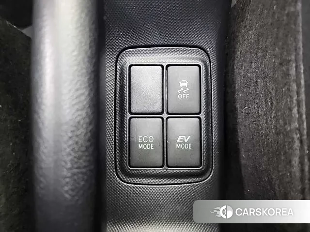 Toyota Prius C id 3703903 из Кореи 7