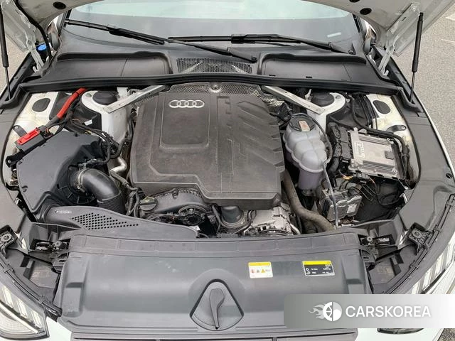 Audi A4L id 4392108 из Китая 7