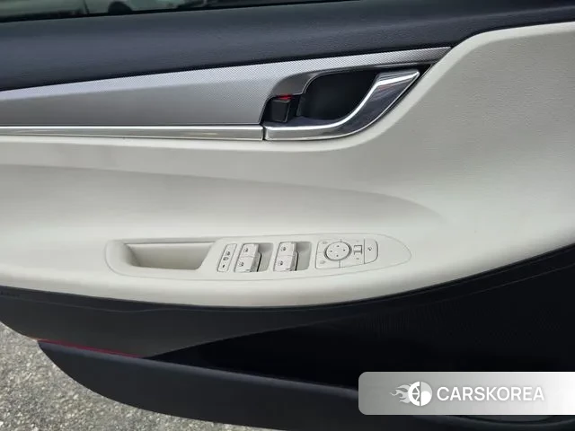 Hyundai The New Grandeur IG id 3053527 из Кореи 7