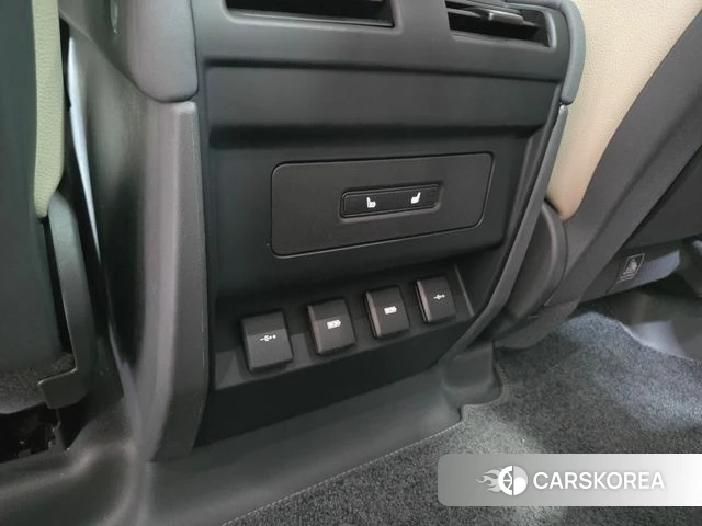 Land Rover Defender (L663) id 4906691 из Кореи 7