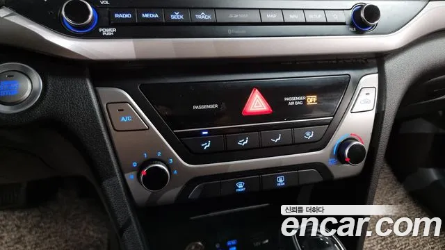 Hyundai Avante AD id 2627960 из Кореи 7