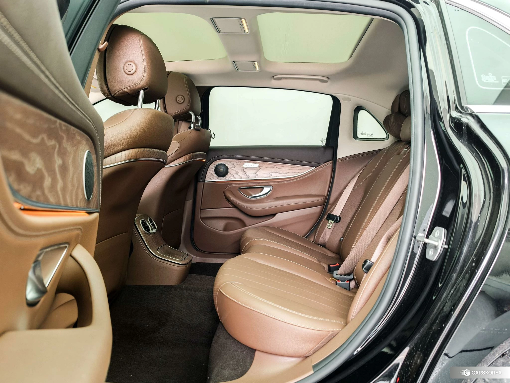 Mercedes-Benz E-class id 4452419 из Китая 7