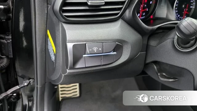 Hyundai Veloster (JS) id 3302822 из Кореи 7