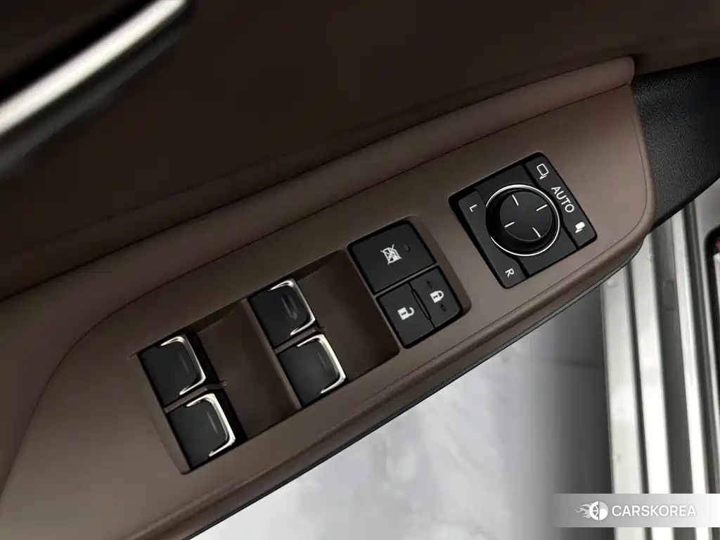 Lexus ES id 4644395 из Китая 7