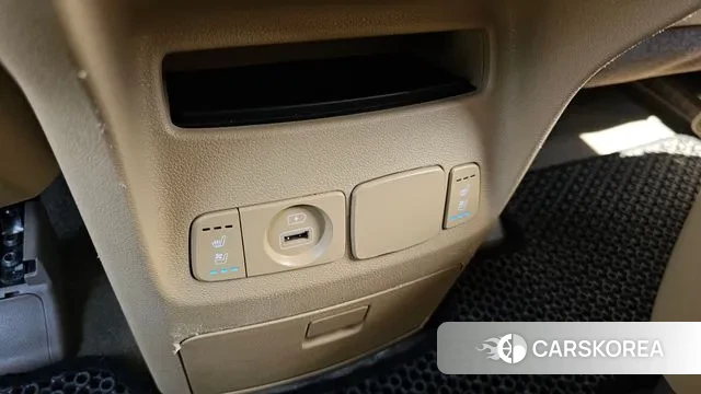 Kia The New Carnival id 2990721 из Кореи 7