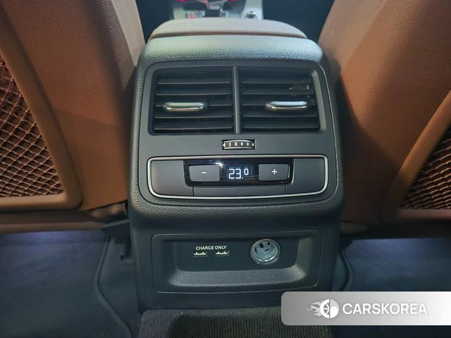 Audi A4 (B9) id 4223001 из Кореи 7