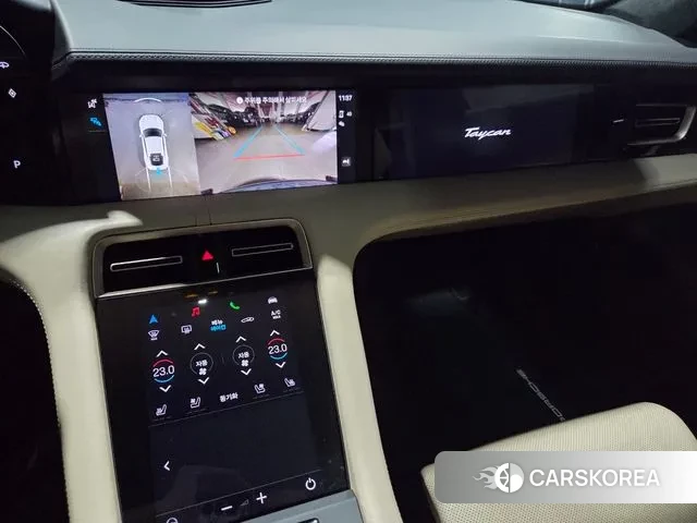 Porsche Taycan id 2959789 из Кореи 7