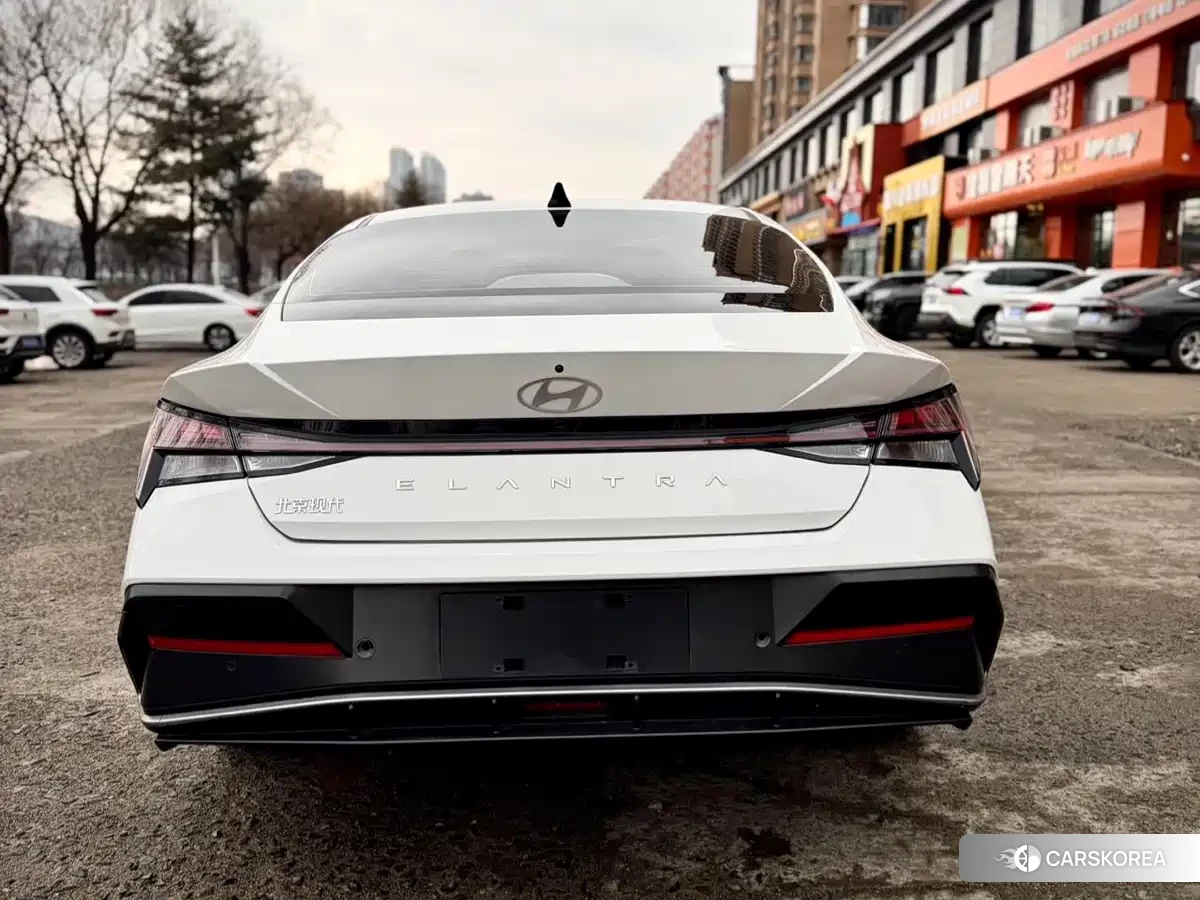 Hyundai Elantra id 4547313 из Китая 7