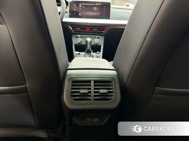Volkswagen Lavida id 4256142 из Китая 7