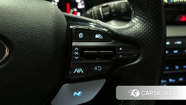 Hyundai Veloster (JS) id 3428944 из Кореи 7