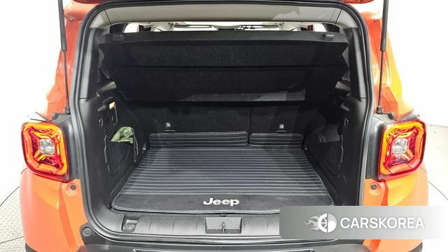 Jeep Renegade id 4625505 из Кореи 7