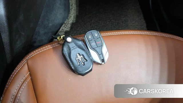 Maserati Ghibli id 4609649 из Кореи 7