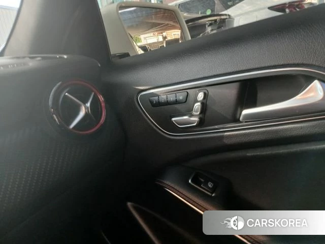 Mercedes-Benz A-Class W176 id 4626528 из Кореи 7