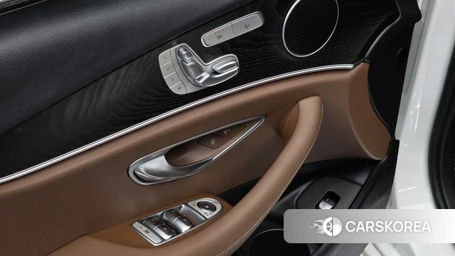 Mercedes-Benz E-Class W213 id 4281761 из Кореи 7