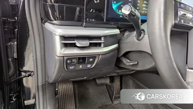 Hyundai Grandeur Hybrid (GN7) id 3624971 из Кореи 7