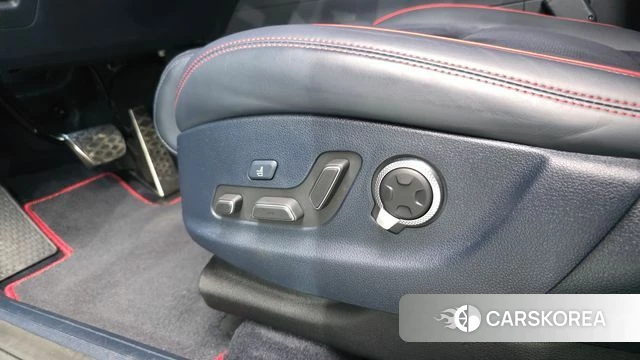 Genesis GV70 id 4614272 из Кореи 7
