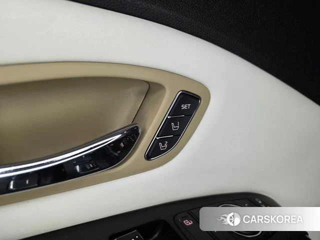 Kia The New Carnival id 3893775 из Кореи 7