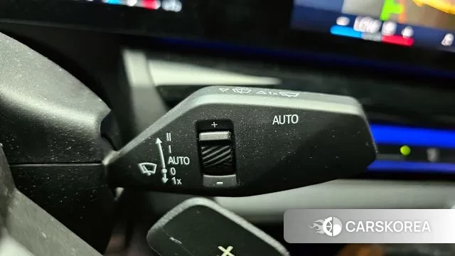 BMW 5 Series (G60) id 3733925 из Кореи 7