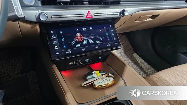 Hyundai Grandeur (GN7) id 3382729 из Кореи 7