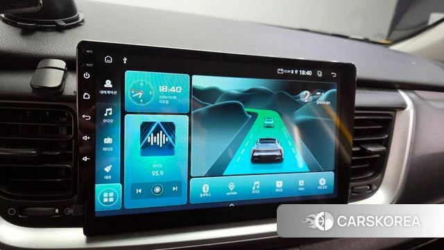 Kia Stonic id 3834893 из Кореи 7