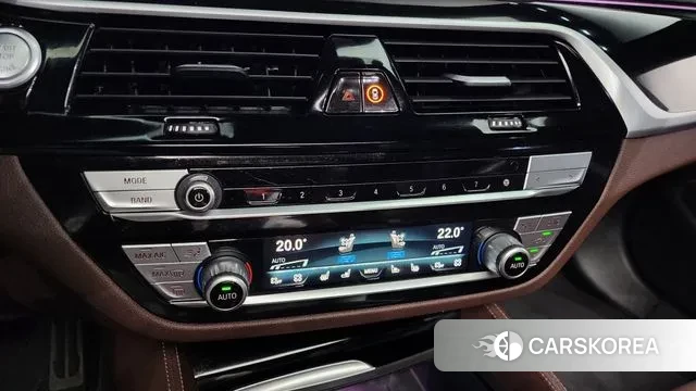 BMW 5 Series (G30) id 2915380 из Кореи 7