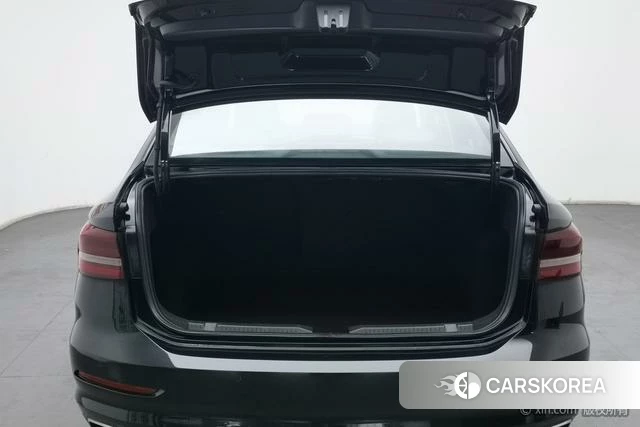 Volkswagen Lavida id 4279097 из Китая 7