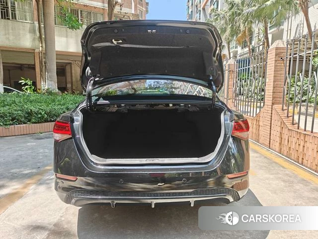 Nissan Xuan Yi id 4277488 из Китая 7