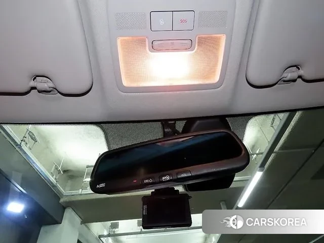 Hyundai Venue id 3489336 из Кореи 7