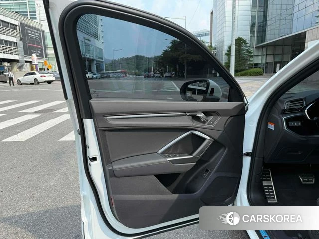 Audi Q3 (F3) id 4525231 из Кореи 7