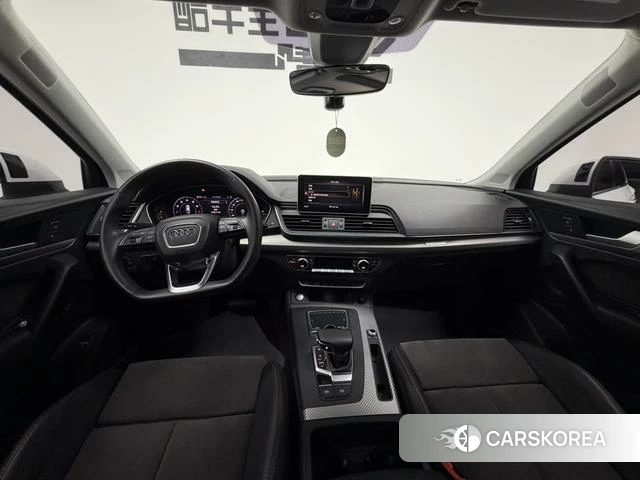 Audi Q5L id 4264128 из Китая 7