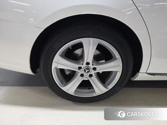 Mercedes-Benz E-Class W213 id 3399257 из Кореи 7