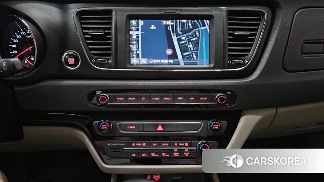 Kia The New Carnival id 4746765 из Кореи 7