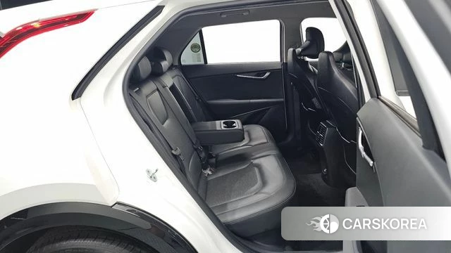 Kia Di Ol Nu Niro id 4656896 из Кореи 7
